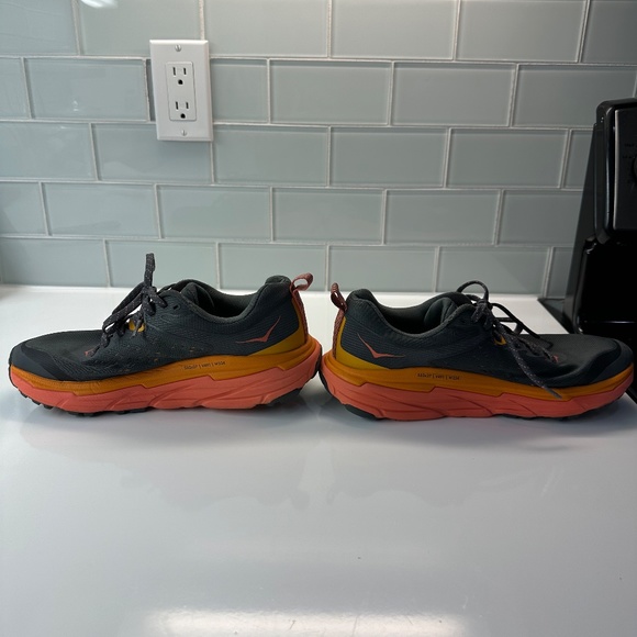 Hoka Women’s Challenger ATR 6 - Size 8B - Picture 4 of 13